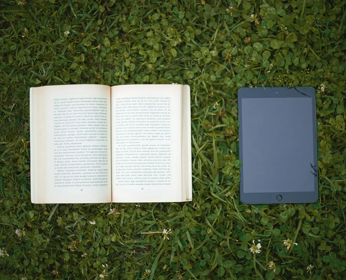 Low-Fidelity vs High-Fidelity Prototypes: When to Use Each